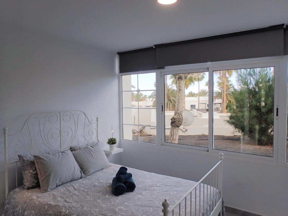 Apartamento En Playa Roca Primer Linea De Mar Costa Teguise Kültér fotó